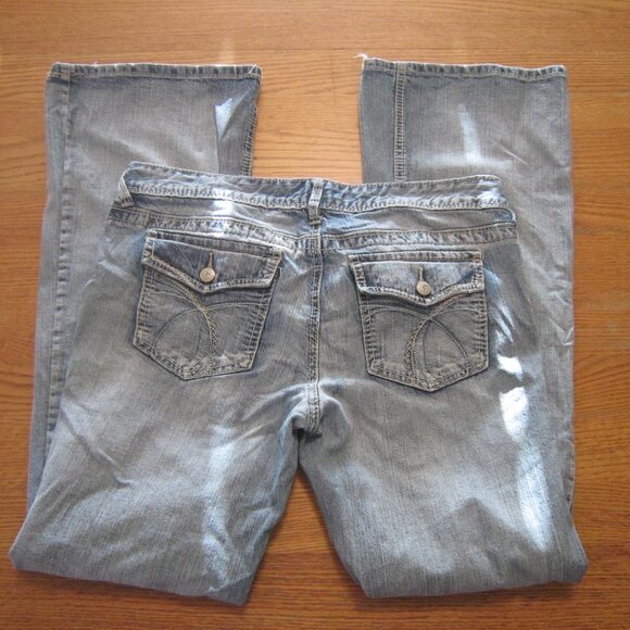 reign by deb jeans Size 13 - Picture 12 of 16